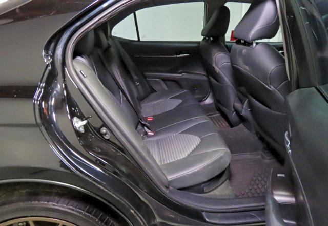 Фото 6 - TOYOTA CAMRY