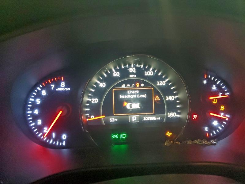 Фото 9 - KIA SORENTO