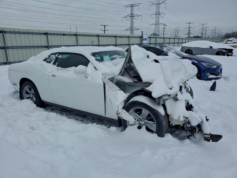 Фото 4 - DODGE CHALLENGER