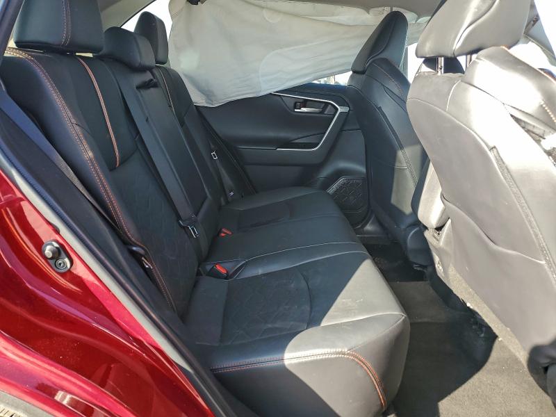 Фото 10 - TOYOTA RAV4