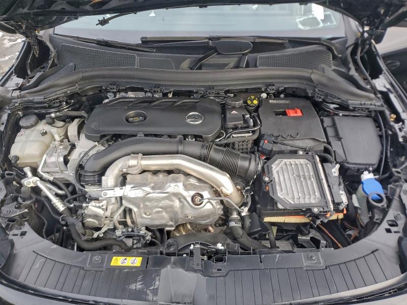 Фото 12 - MERCEDES-BENZ GLA-CLASS