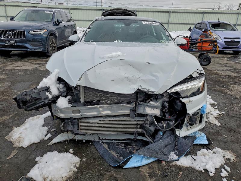 Фото 5 - AUDI A5