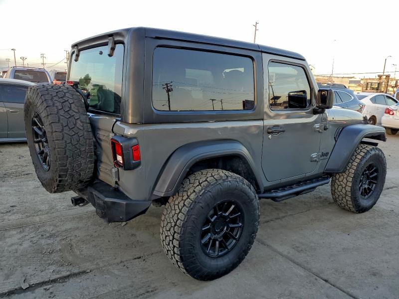 Фото 3 - JEEP WRANGLER
