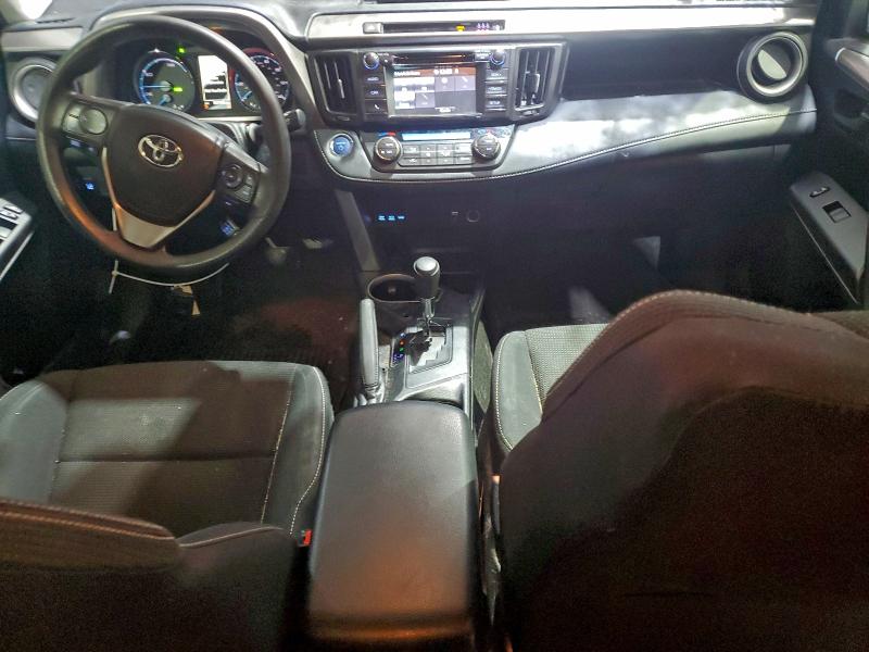 Фото 8 - TOYOTA RAV4