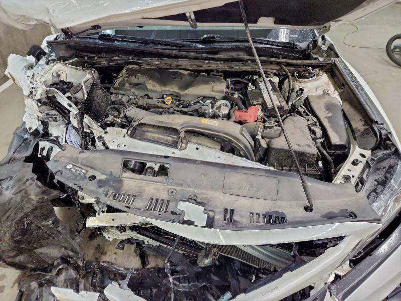 Фото 11 - TOYOTA CAMRY