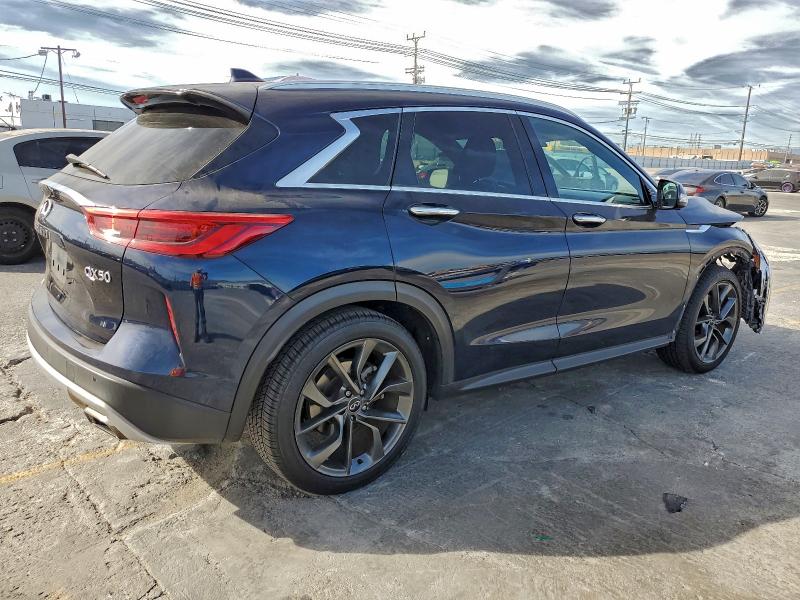 Фото 3 - INFINITI QX50