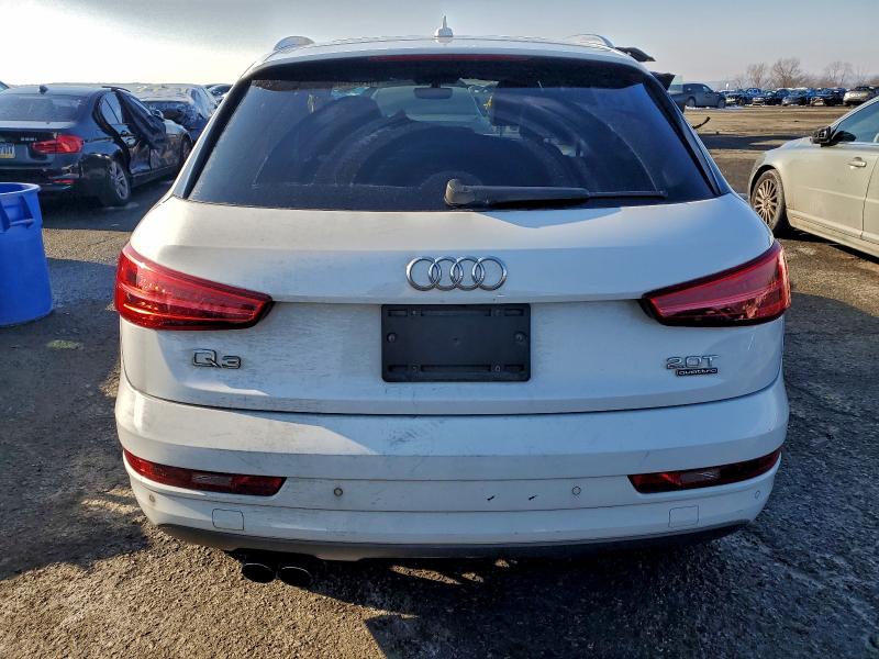 Фото 6 - AUDI Q3