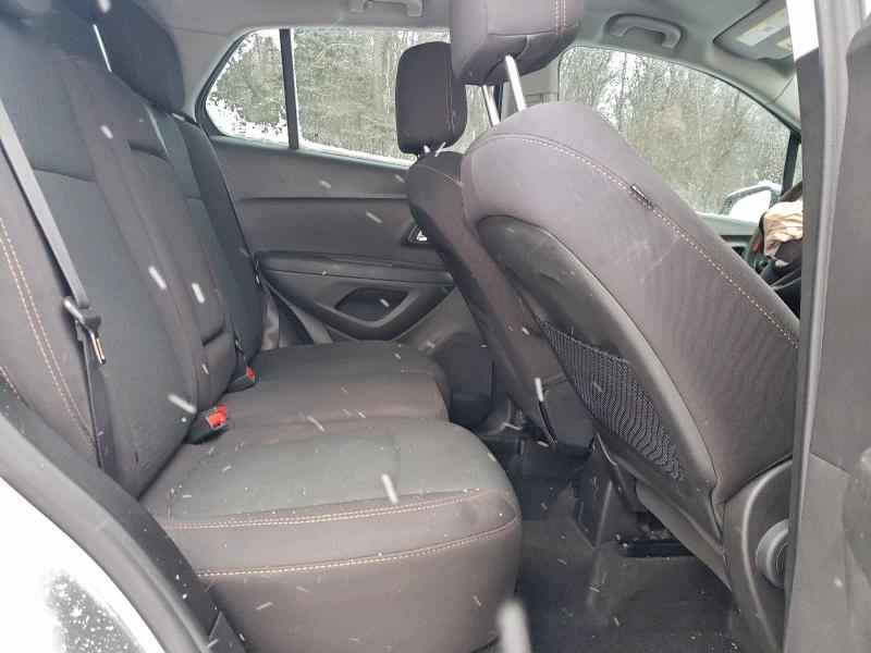 Фото 11 - CHEVROLET TRAX