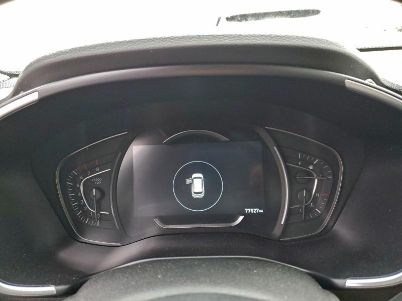 Фото 9 - HYUNDAI SANTA FE