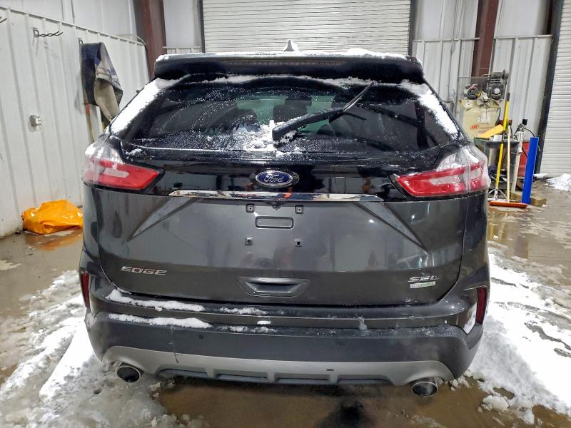 Фото 6 - FORD EDGE