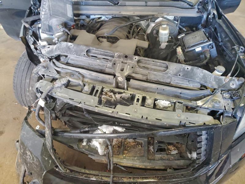 Фото 11 - GMC YUKON