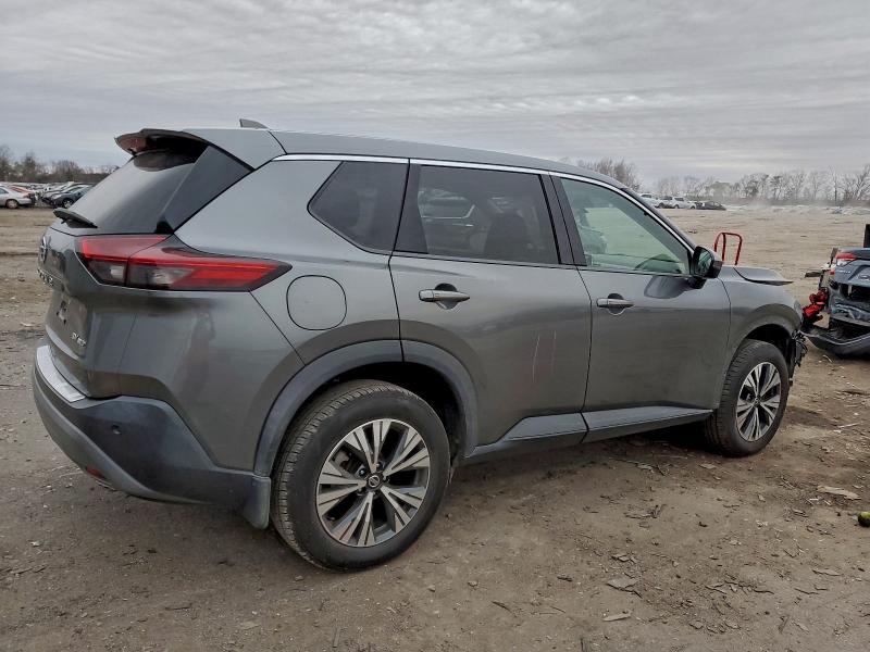 Фото 3 - NISSAN ROGUE