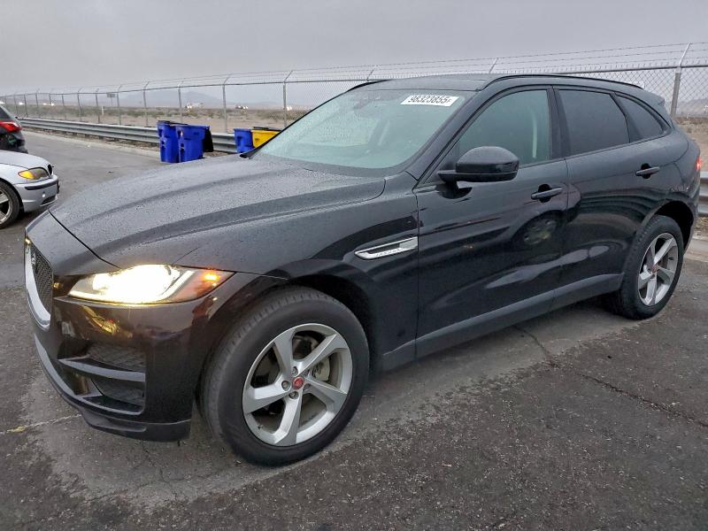 Фото 1 - JAGUAR F-PACE