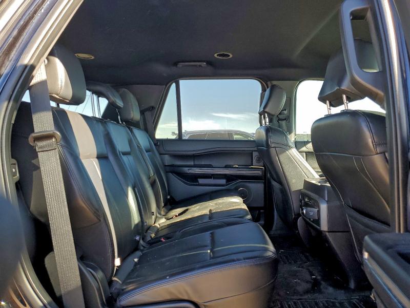 Фото 11 - FORD EXPEDITION