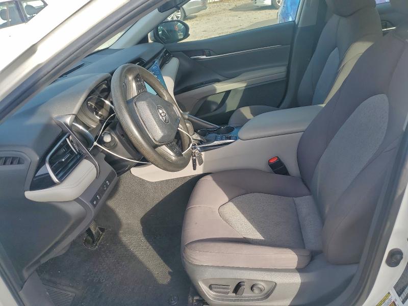 Фото 7 - TOYOTA CAMRY