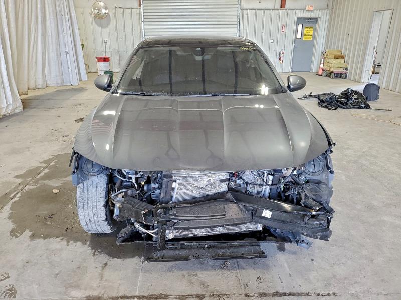 Фото 5 - VOLKSWAGEN JETTA