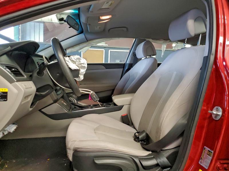 Фото 7 - HYUNDAI SONATA