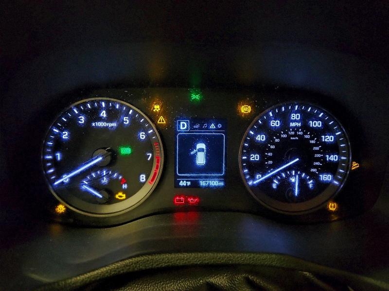 Фото 9 - HYUNDAI TUCSON