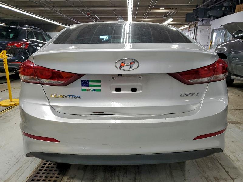 Фото 6 - HYUNDAI ELANTRA