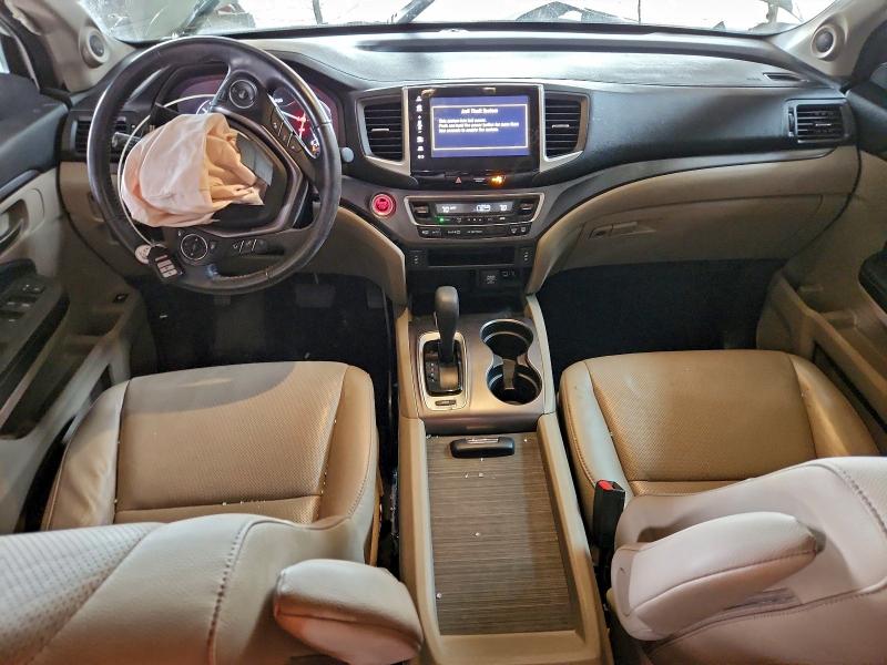 Фото 8 - HONDA RIDGELINE