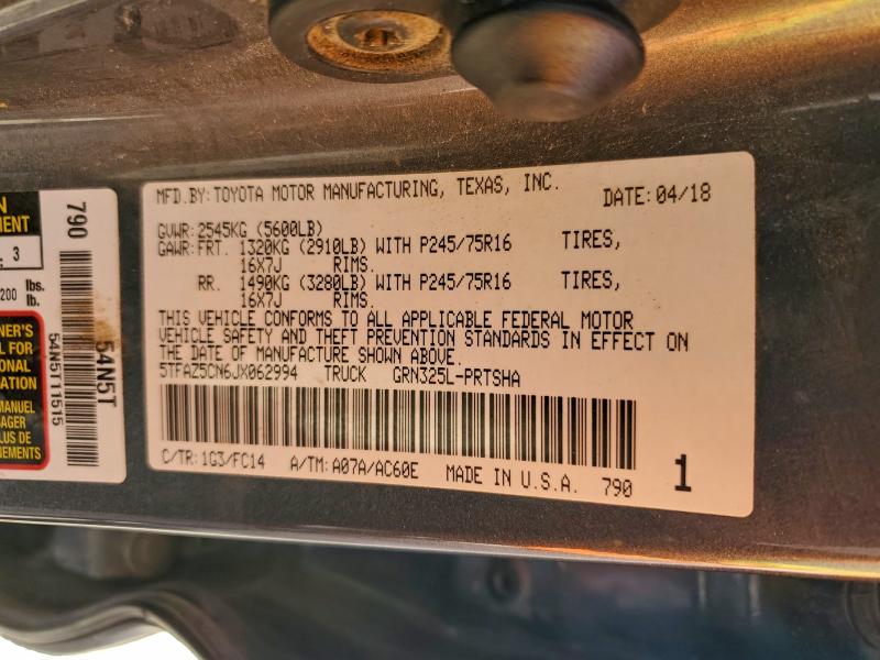 Фото 13 - TOYOTA TACOMA