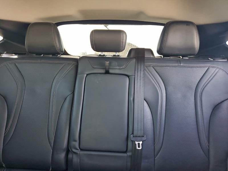 Фото 10 - FORD MUSTANG