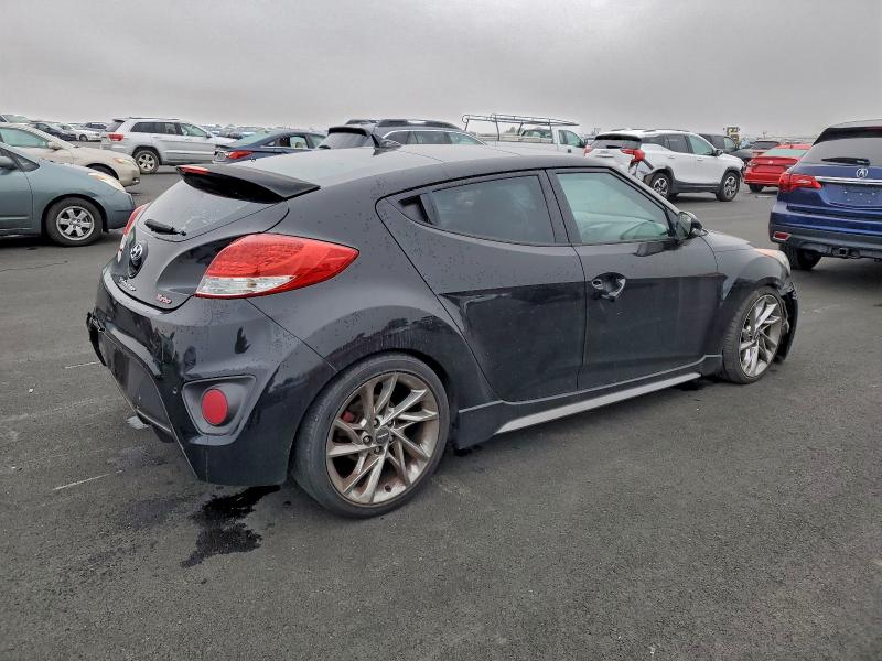 Фото 3 - HYUNDAI VELOSTER