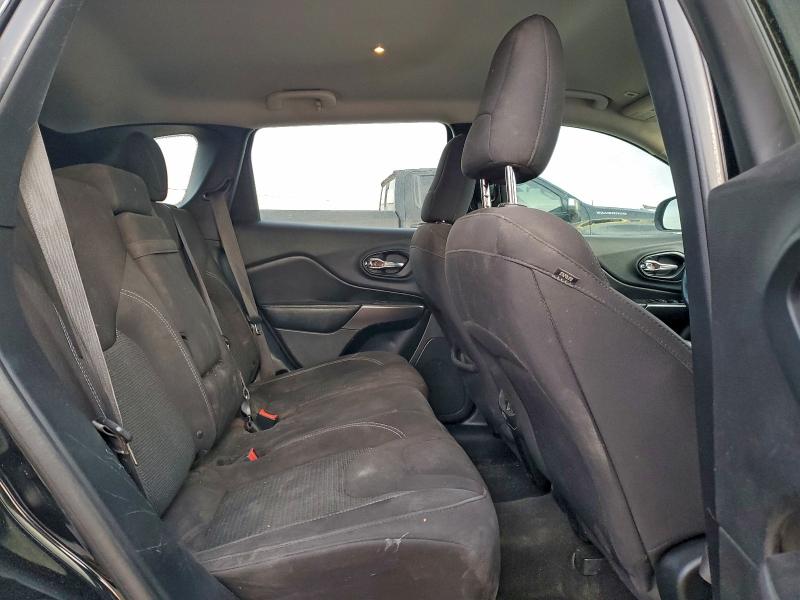 Фото 11 - JEEP GRAND CHER