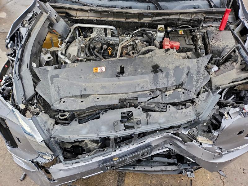 Фото 12 - MITSUBISHI OUTLANDER