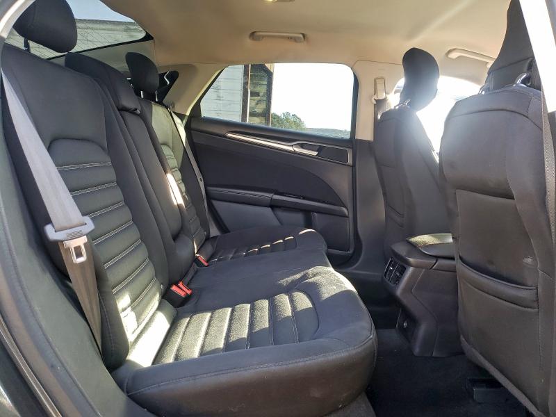 Фото 10 - FORD FUSION