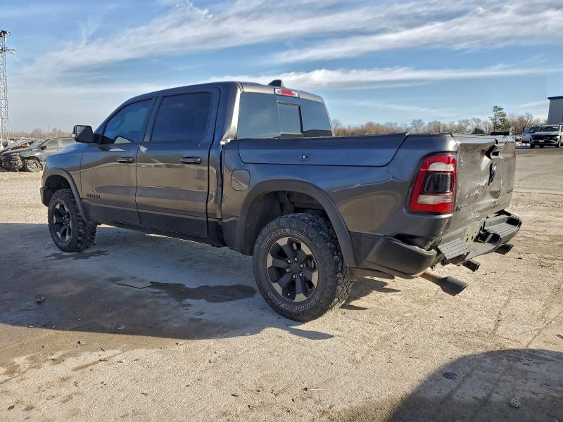 Фото 2 - RAM 1500