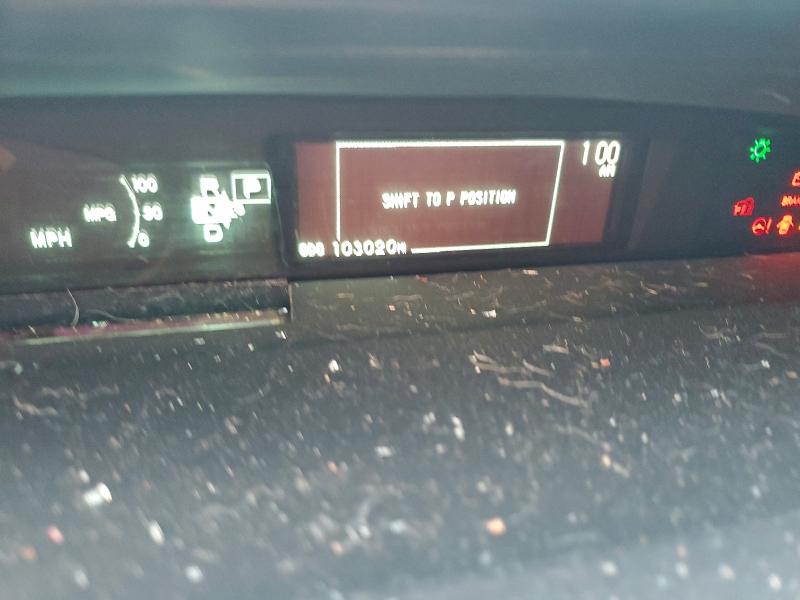 Фото 9 - TOYOTA PRIUS