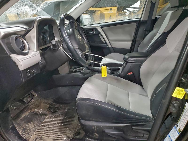 Фото 7 - TOYOTA RAV4