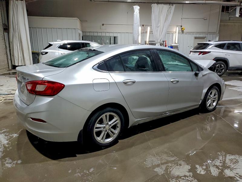 Фото 3 - CHEVROLET CRUZE