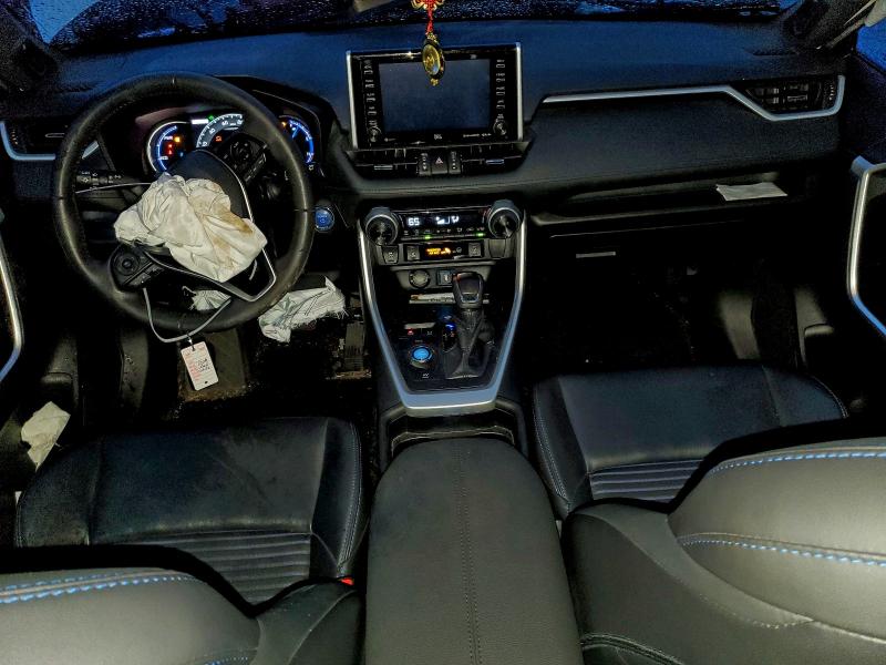 Фото 8 - TOYOTA RAV4