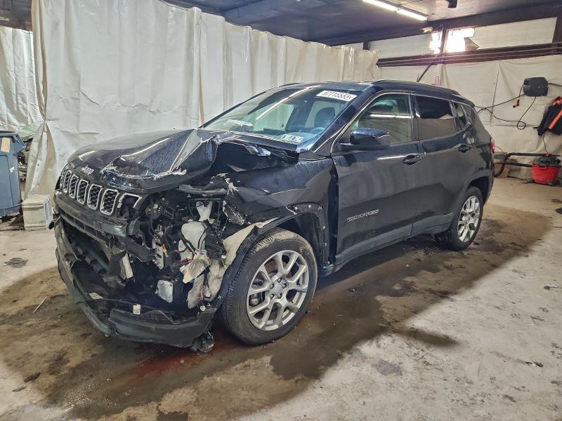 Фото 1 - JEEP COMPASS