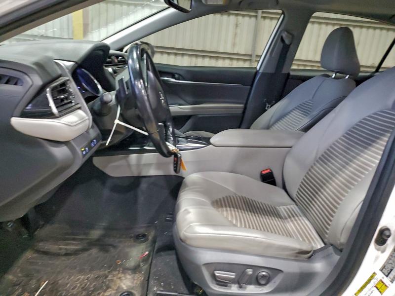 Фото 7 - TOYOTA CAMRY