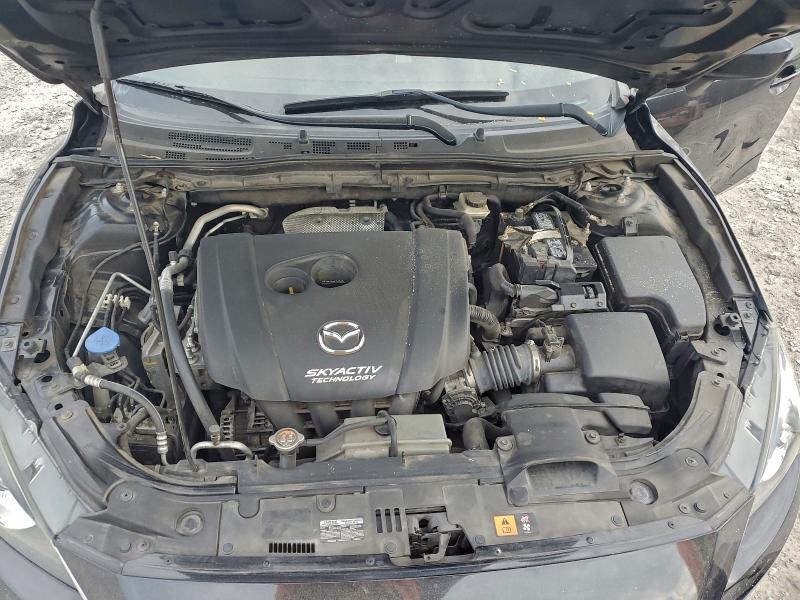 Фото 12 - MAZDA 3