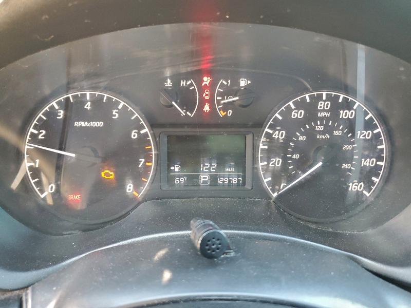 Фото 9 - NISSAN SENTRA