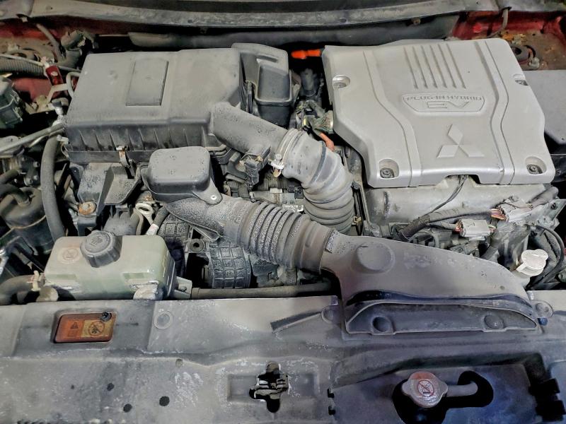 Фото 12 - MITSUBISHI OUTLANDER