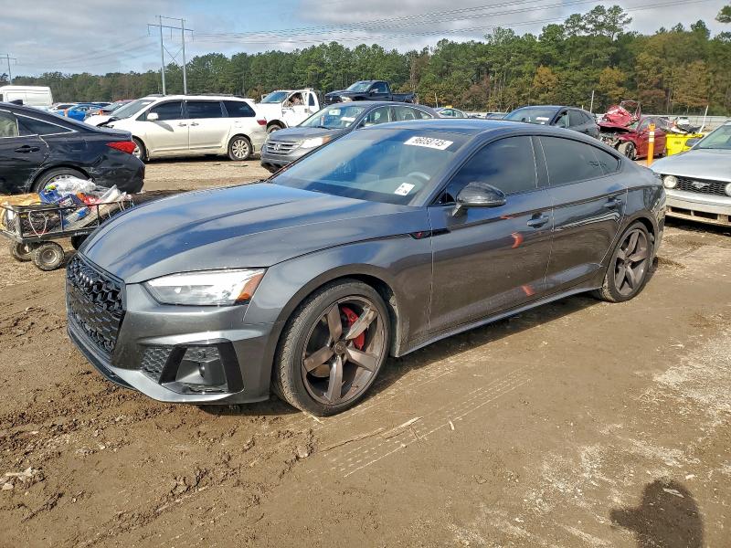 Фото 1 - AUDI A5