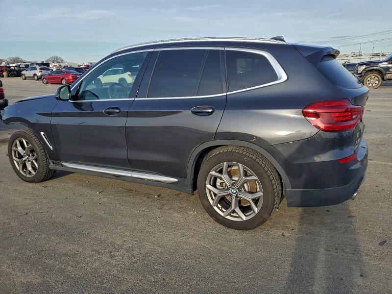 Фото 2 - BMW X3