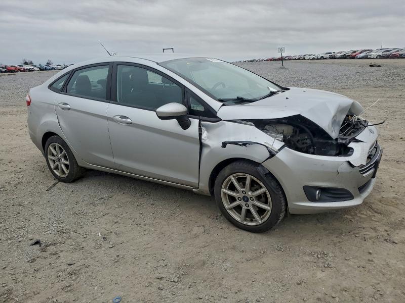 Фото 4 - FORD FIESTA