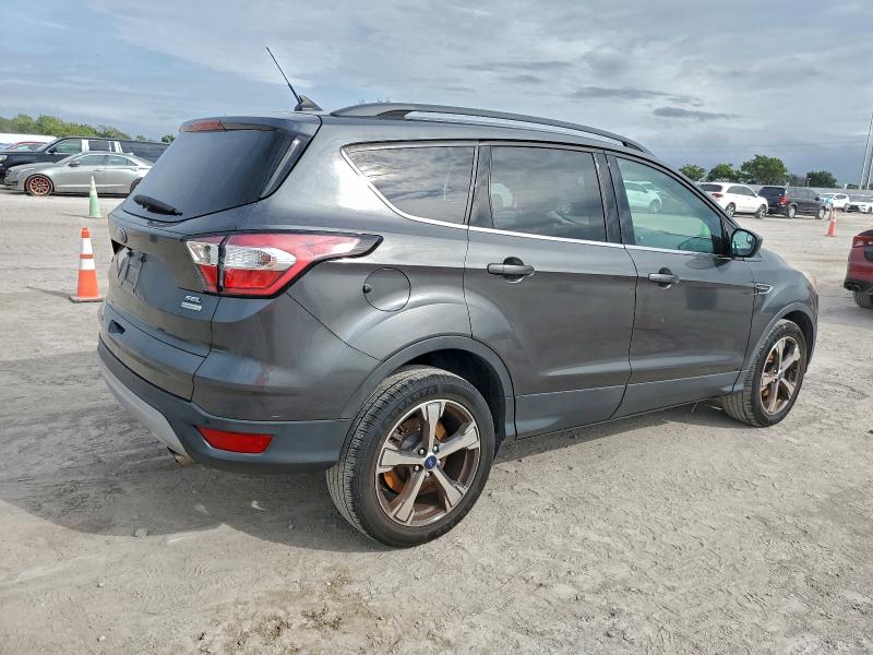 Фото 3 - FORD ESCAPE