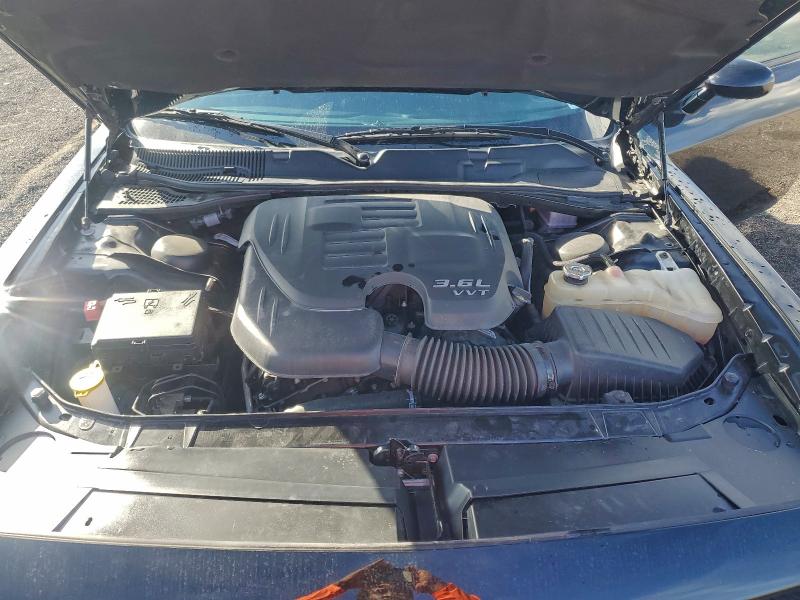 Фото 11 - DODGE CHALLENGER