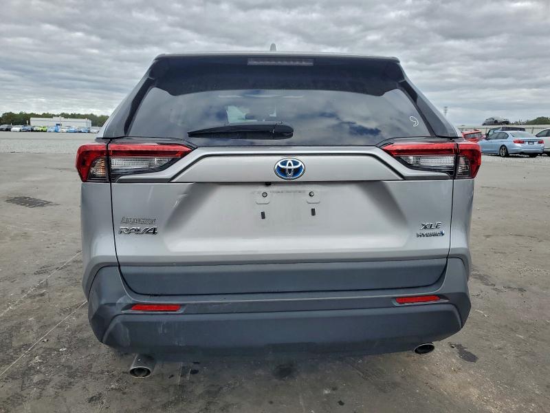 Фото 6 - TOYOTA RAV4