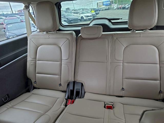 Фото 12 - LINCOLN NAVIGATOR