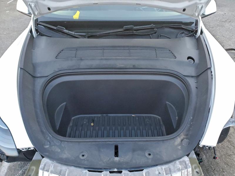 Фото 11 - TESLA MODEL Y