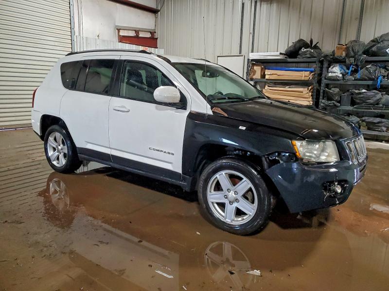 Фото 4 - JEEP COMPASS