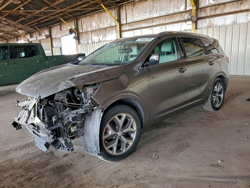 Фото 1 - KIA SORENTO